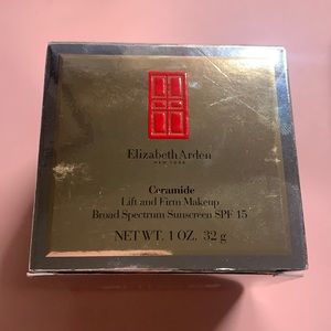 Elizabeth Arden Ceramide Lift and Firm Foundation